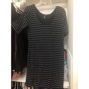 H&M Quarter Length Sleeve Basic Cotton Dress